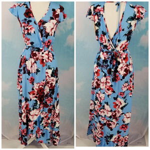 Band of Gypsies Floral Maxi Dress Size Small NWT